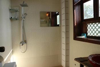 Nanshan Cottage Hotel Baisha  Екстер'єр фото